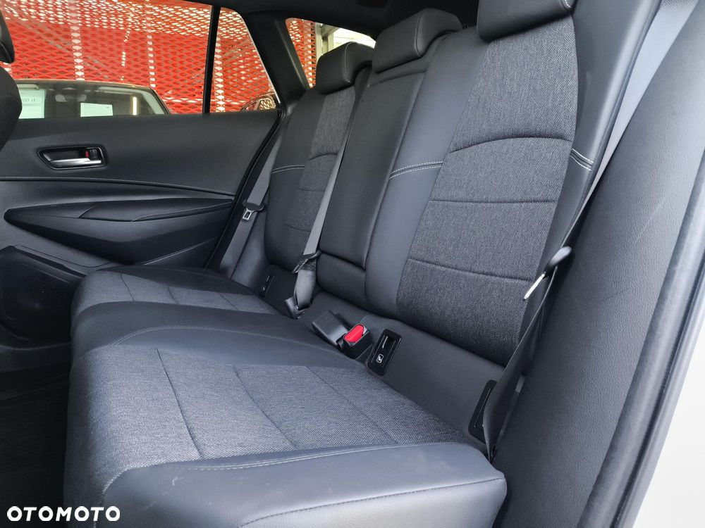 Toyota Corolla 1.8 Hybrid Style - 14