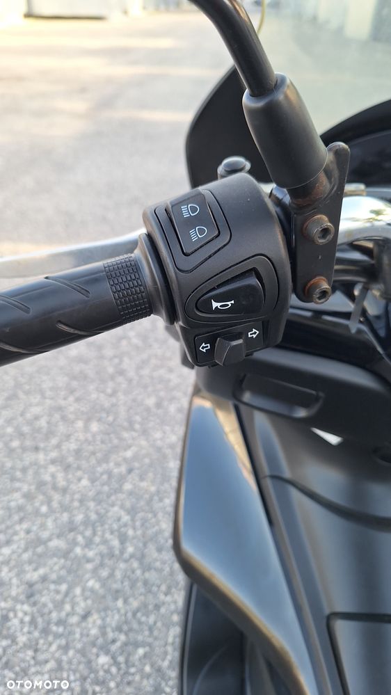 Honda PCX - 24