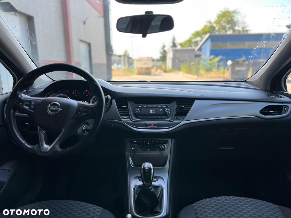 Opel Astra 1.0 T Essentia S&S - 6