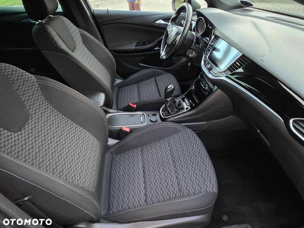 Opel Astra 1.4 Turbo Edition - 22