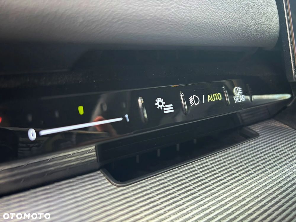 BMW Seria 5 520d xDrive mHEV M Sport - 21