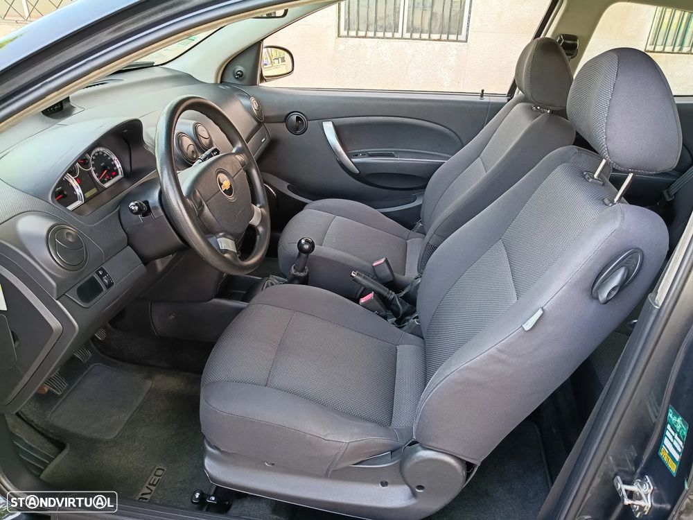 Chevrolet Aveo 1.2 LS - 12