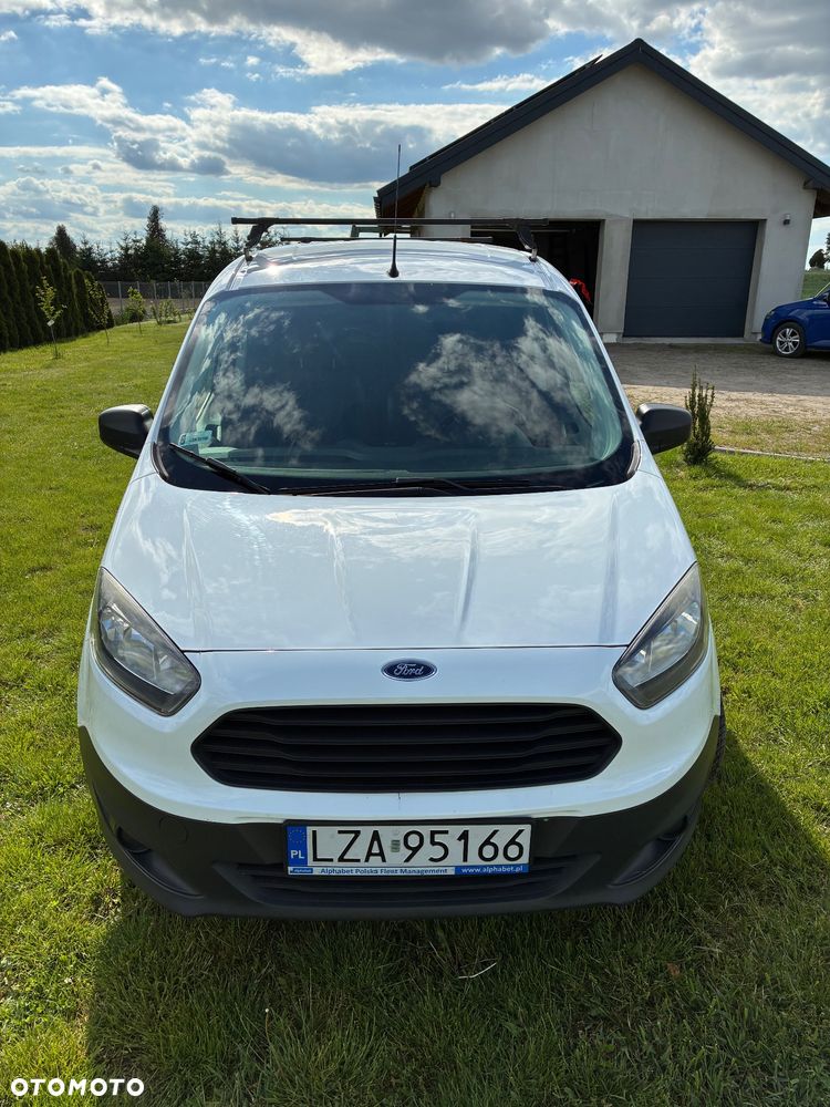 Ford Transit Courier - 3