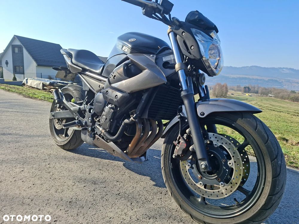 Yamaha XJ - 3