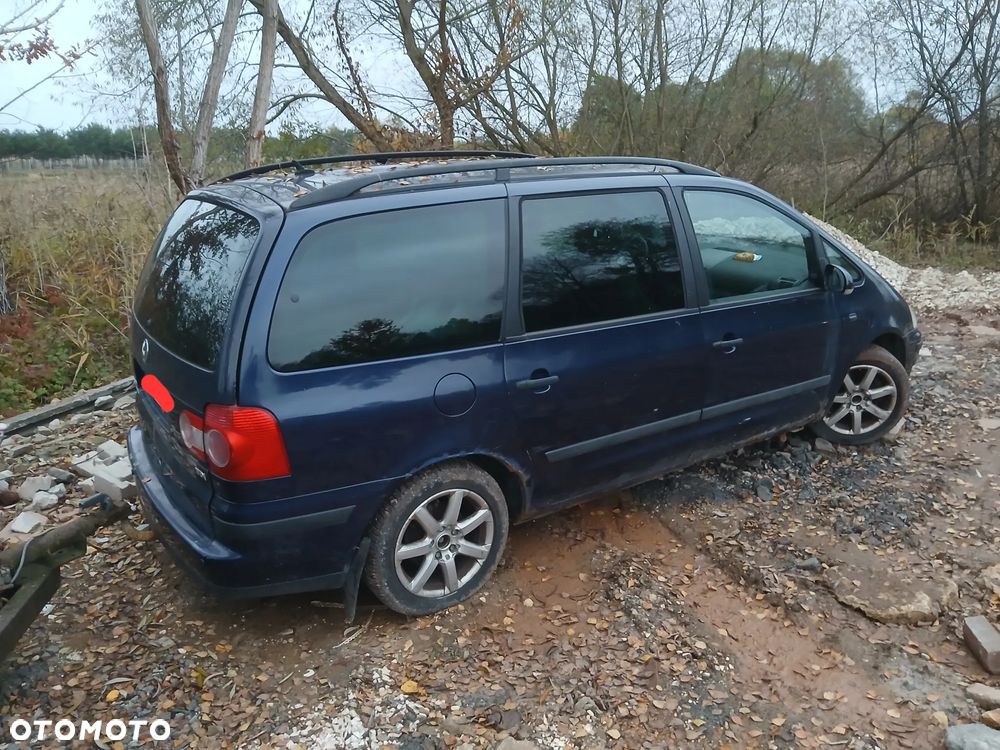 Volkswagen Sharan 2005 photo 4