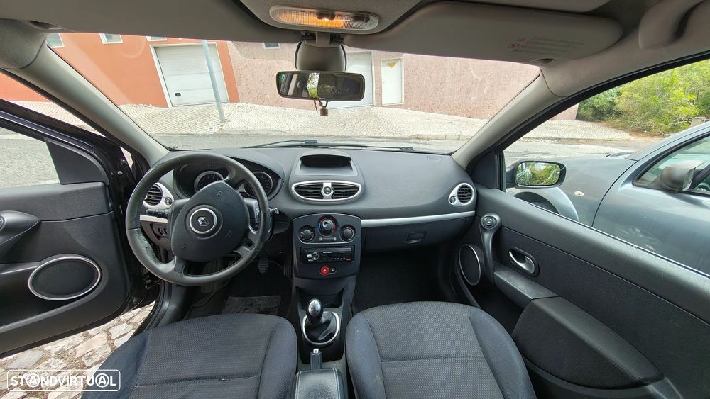 Renault Clio Break - 13
