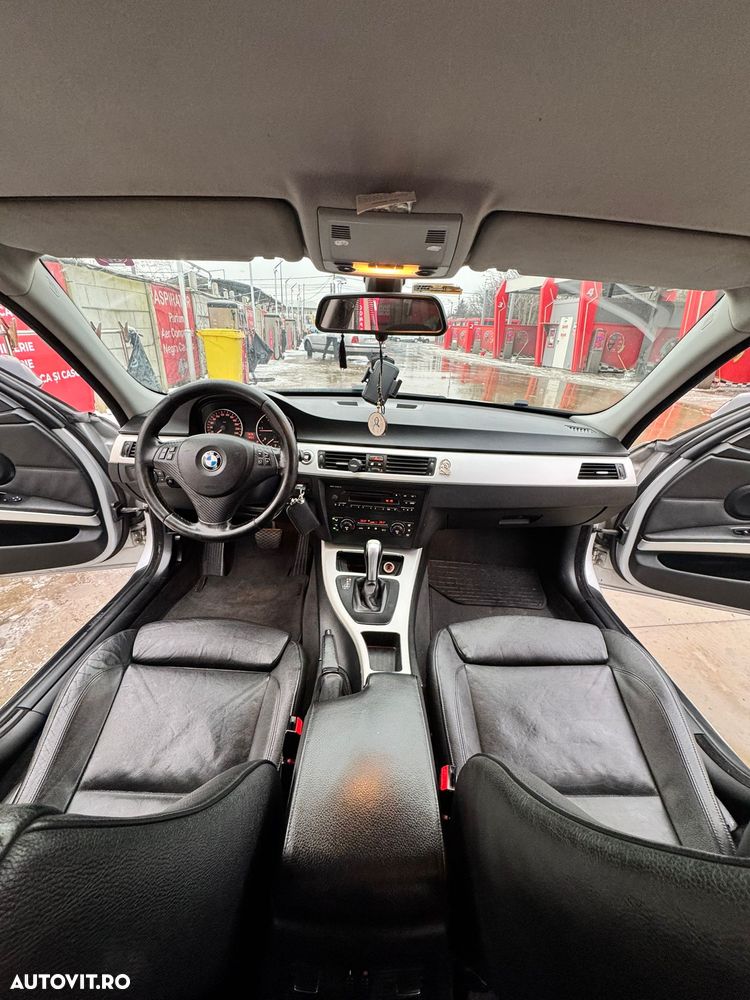 BMW Seria 3 - 18