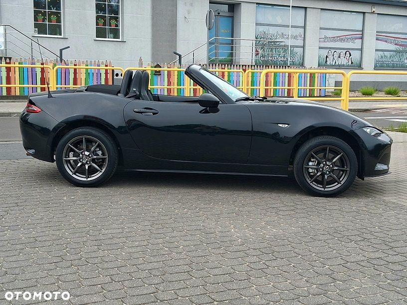 Mazda MX-5 SKYACTIV-G 131 Sports-Line - 8