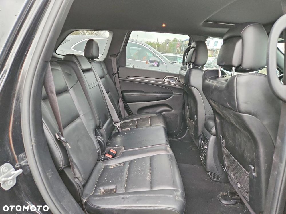Jeep Grand Cherokee - 11