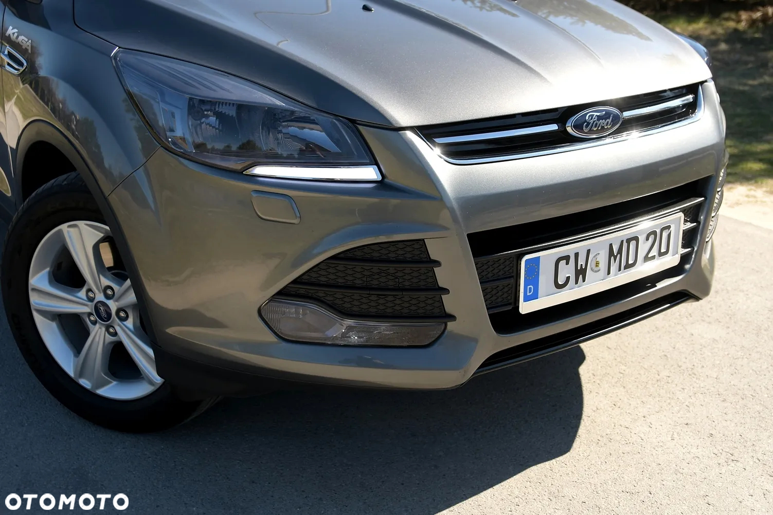 Ford Kuga - 16