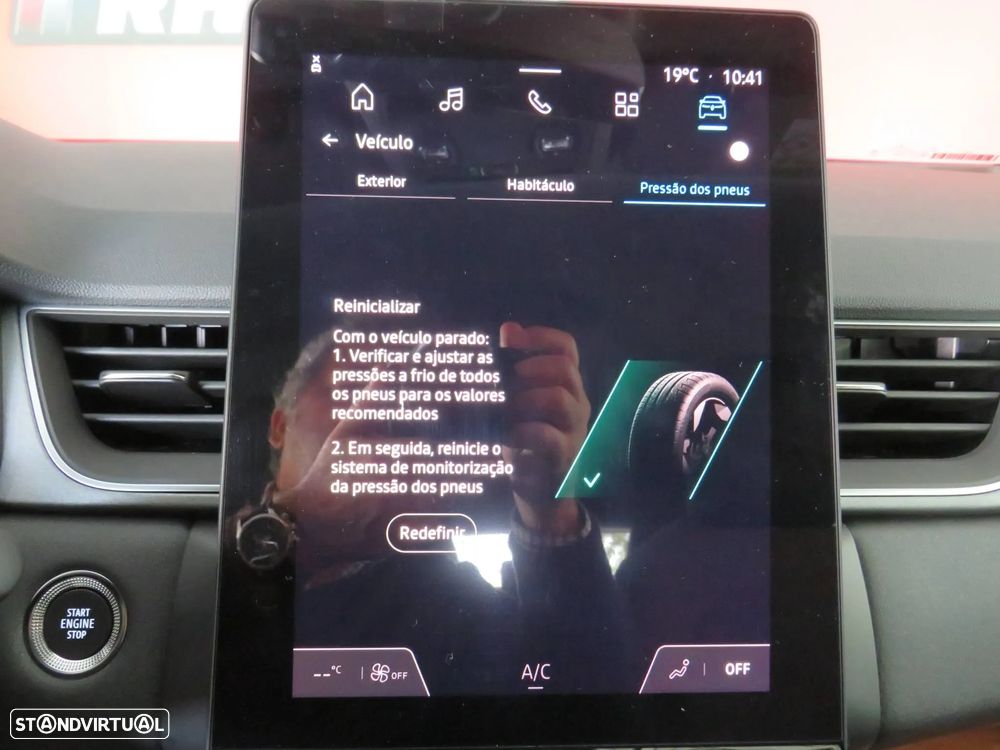 Renault Captur 1.0 TCe Techno Bi-Fuel - 40