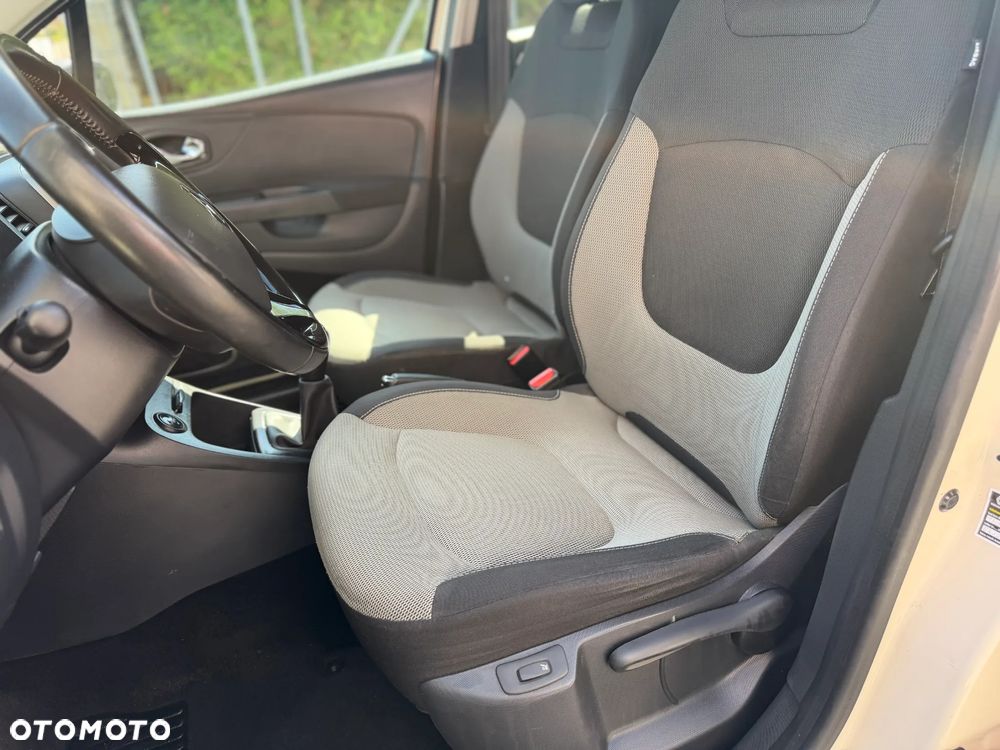 Renault Captur 0.9 Energy TCe Intens - 13