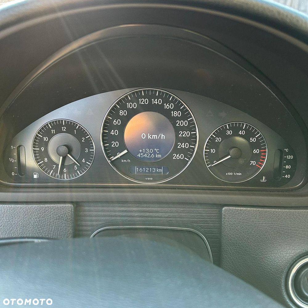 Mercedes-Benz CLK - 9