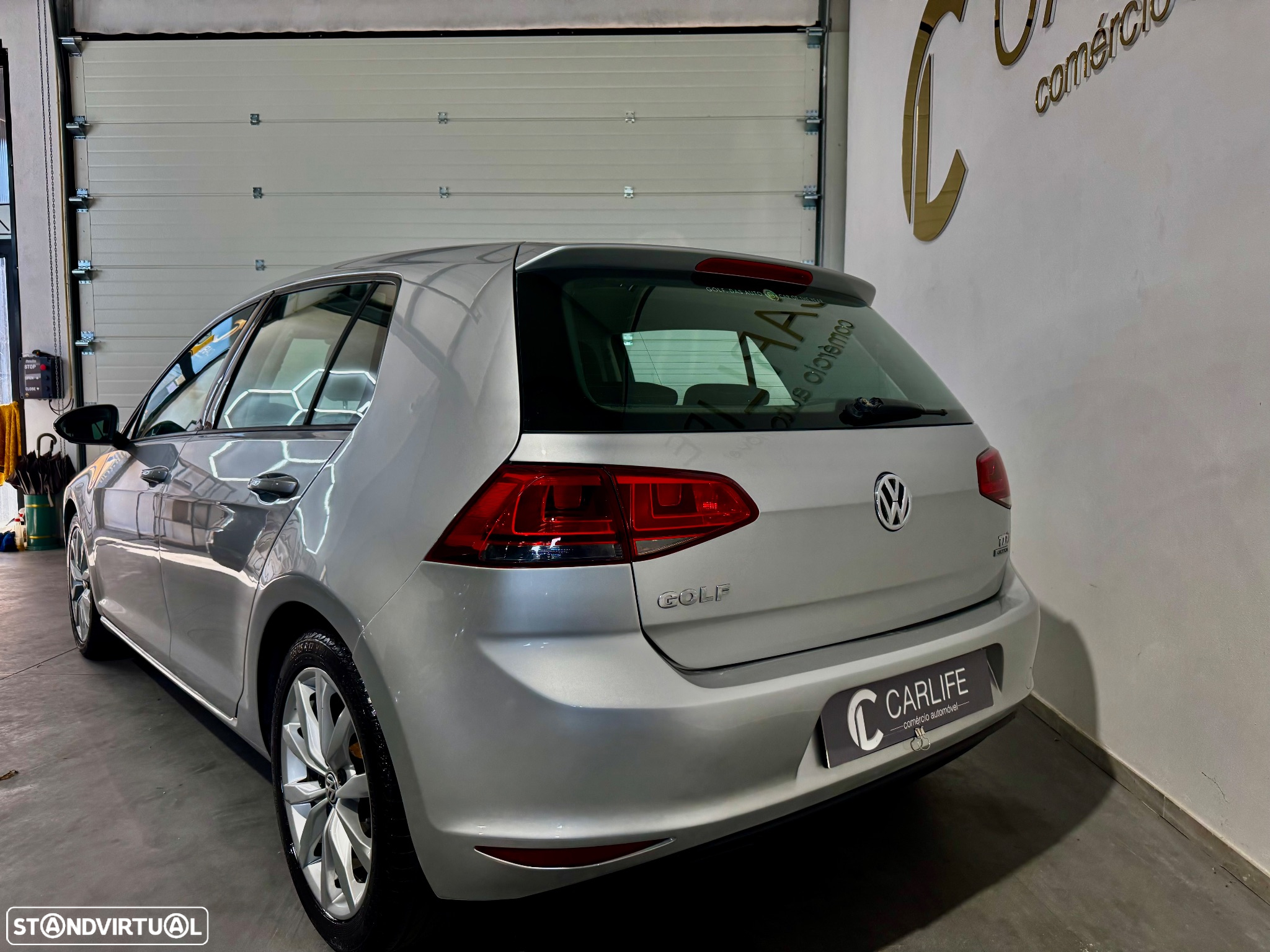 VW Golf 1.6 TDI 4Motion BlueMotion Trendline - 12
