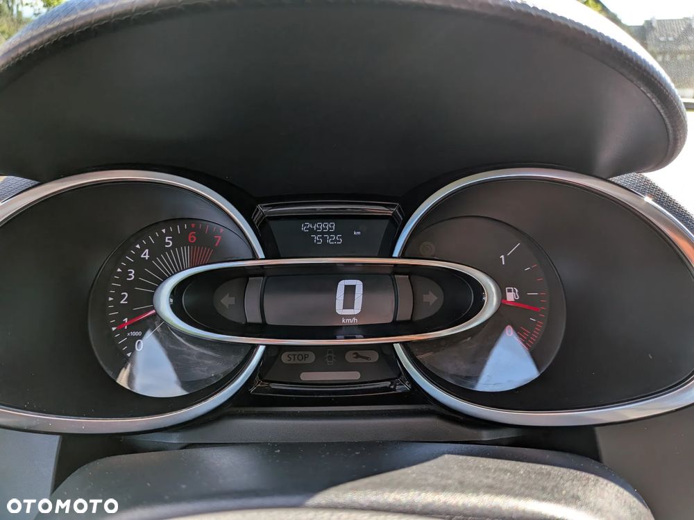 Renault Clio 1.2 16V Limited - 12