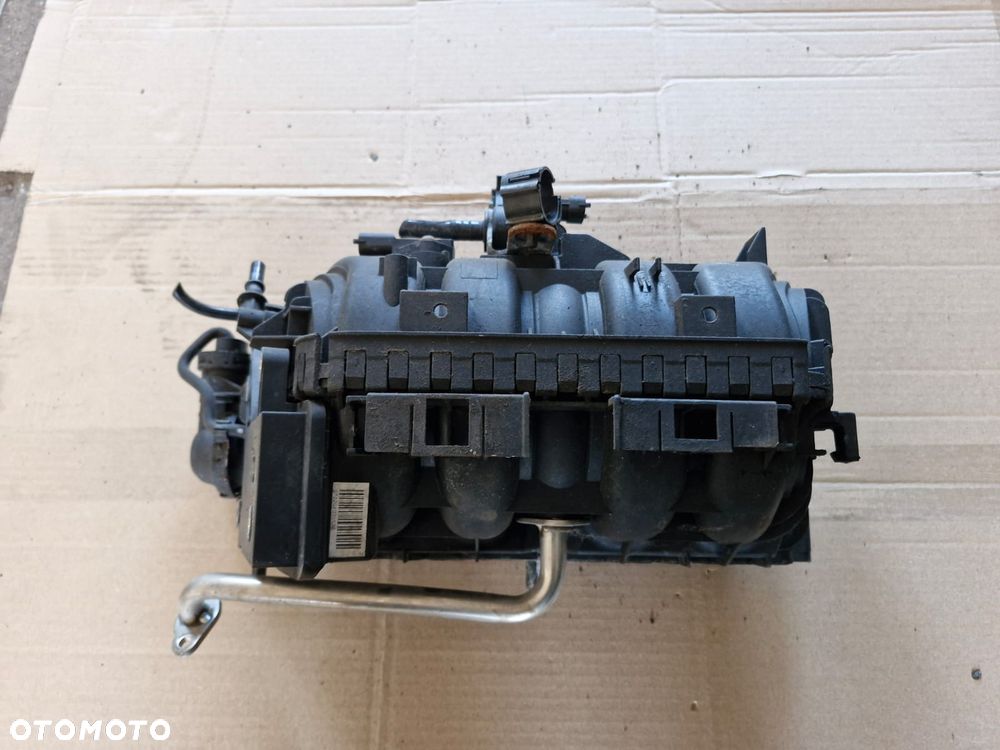 Kolektor ssący listwa wtryskowa Opel Corsa 1.2 1.4 55557906 0280600063 DN - 2