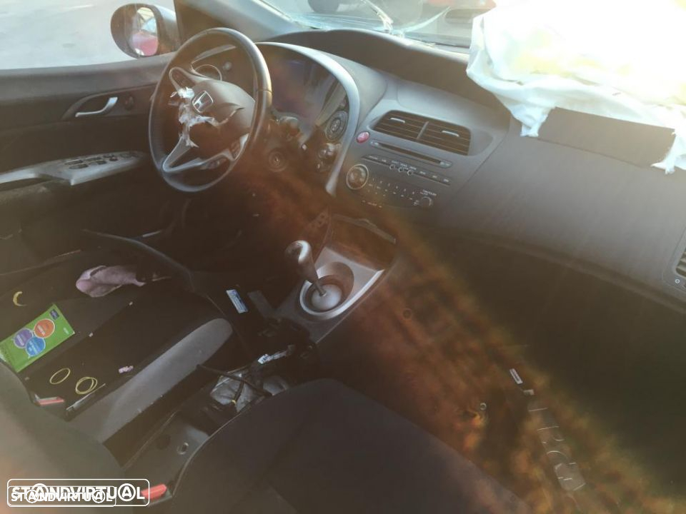 Honda civic (FK) 1.8 i vtec 140 cv de 2008 para peças - 4