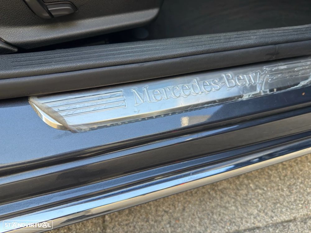 Mercedes-Benz C 300 BlueTEC Hybrid Avantgarde + - 11