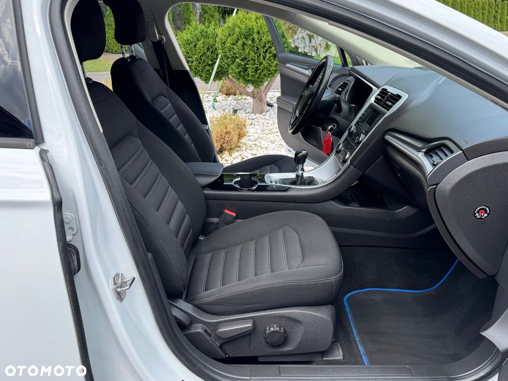 Ford Mondeo 2.0 TDCi STart-Stopp Trend - 28