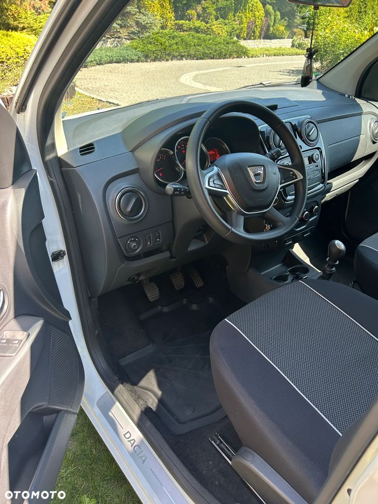 Dacia Lodgy - 23