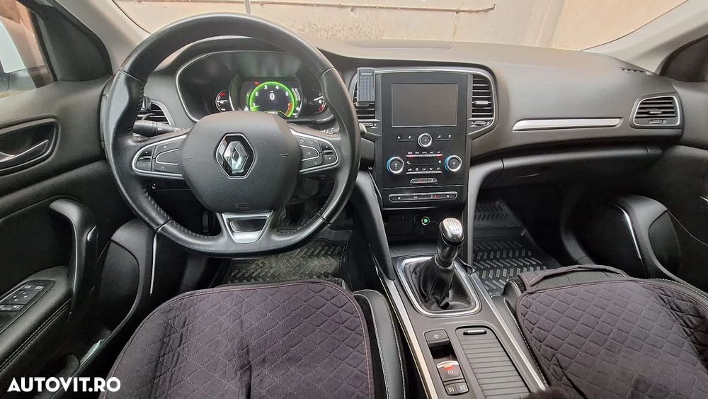 Renault Megane TCE GPF Intens - 9