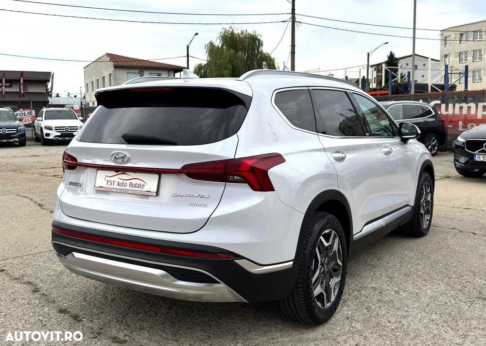 Hyundai Santa Fe - 8