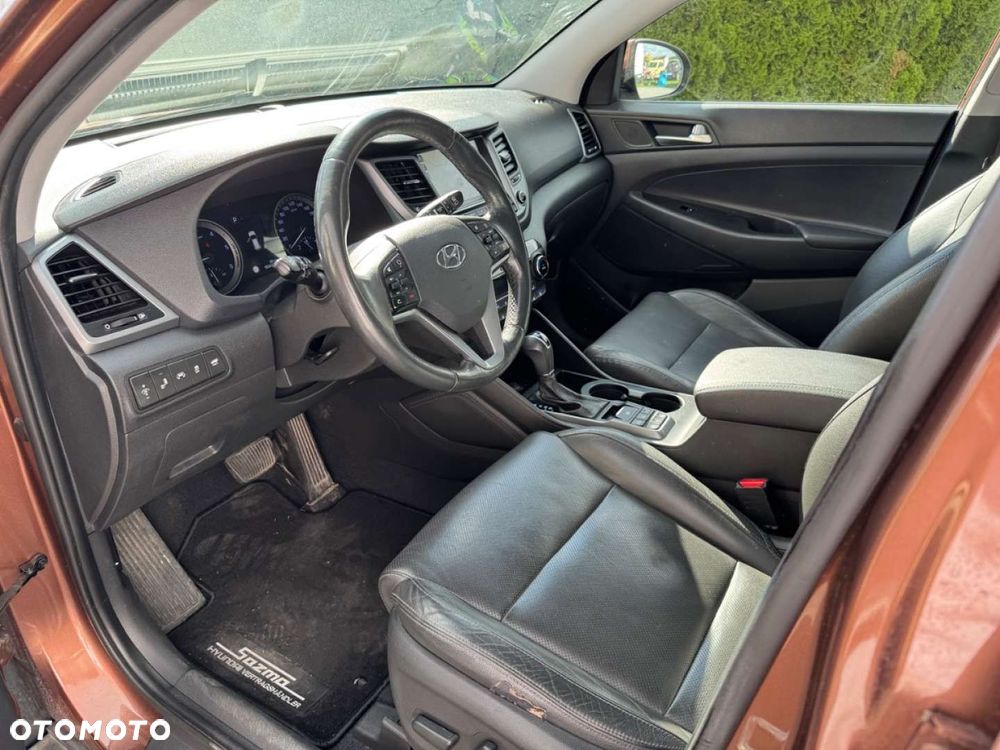Hyundai Tucson - 10