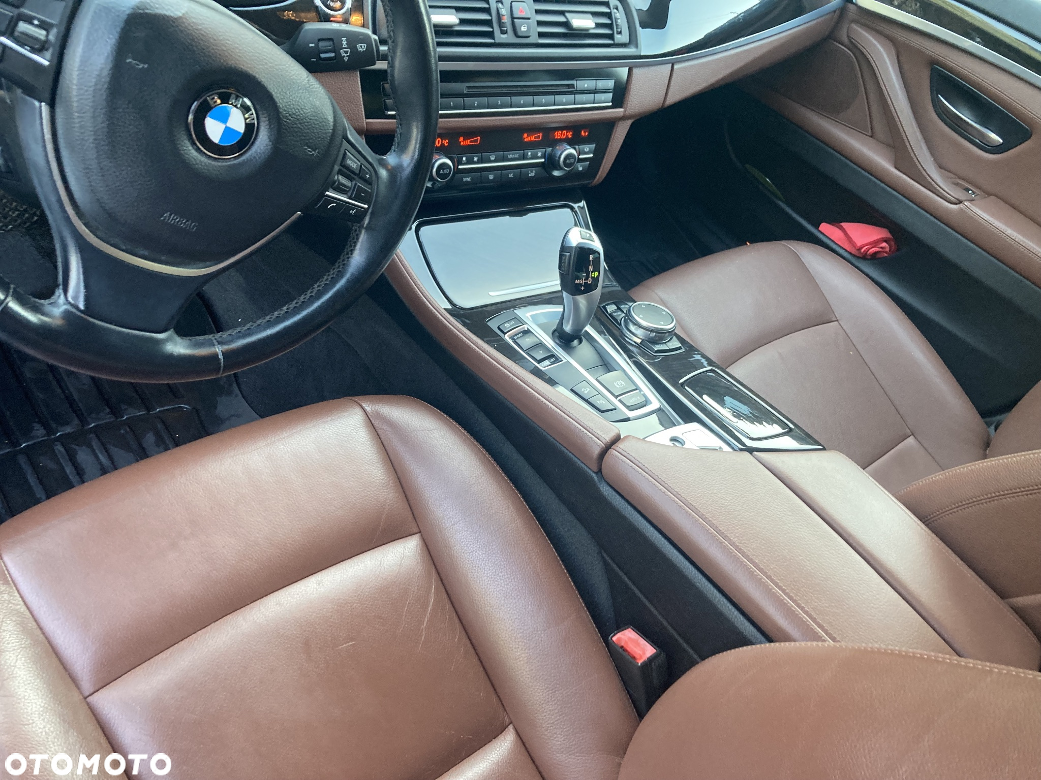 BMW Seria 5 535i xDrive Luxury Line - 8