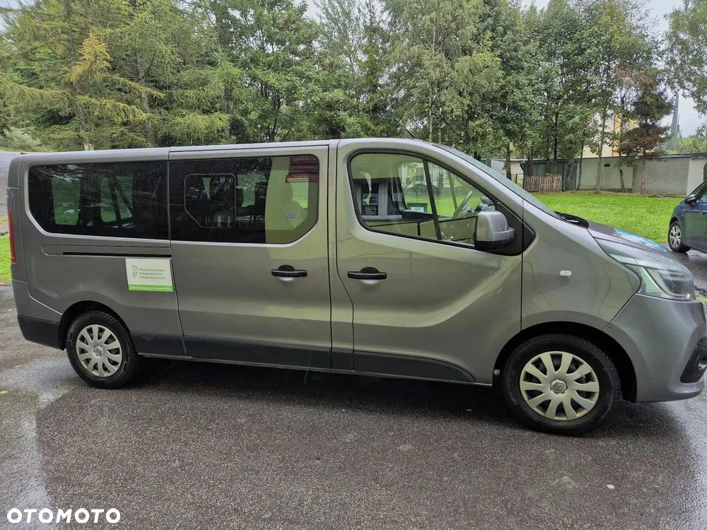 Renault Trafic - 1