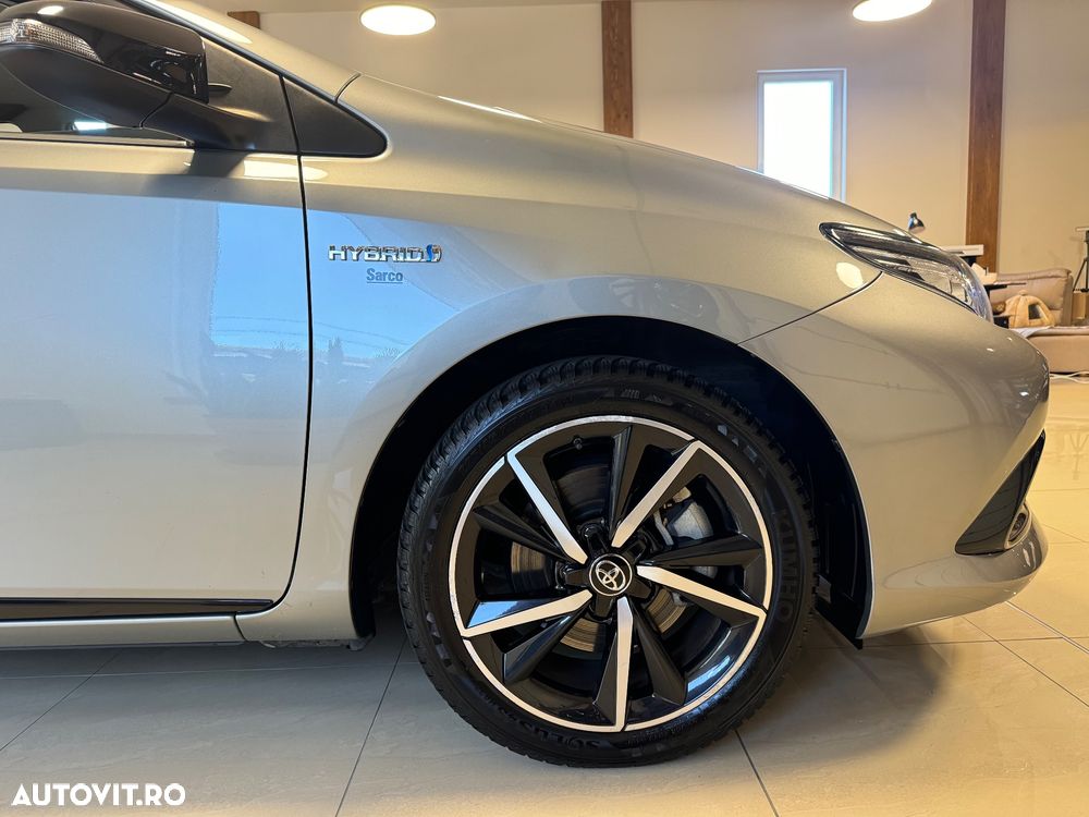 Toyota Auris 1.8 VVT-i Hybrid Automatik Touring Sports Team Deutschland - 33