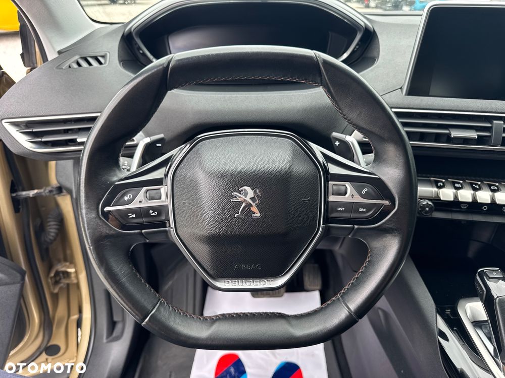 Peugeot 5008 1.6 THP Active S&S EAT6 - 18