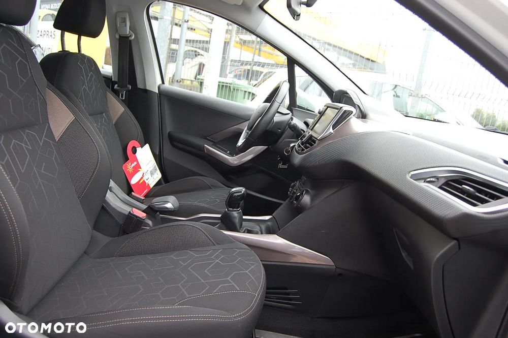 Peugeot 2008 - 27