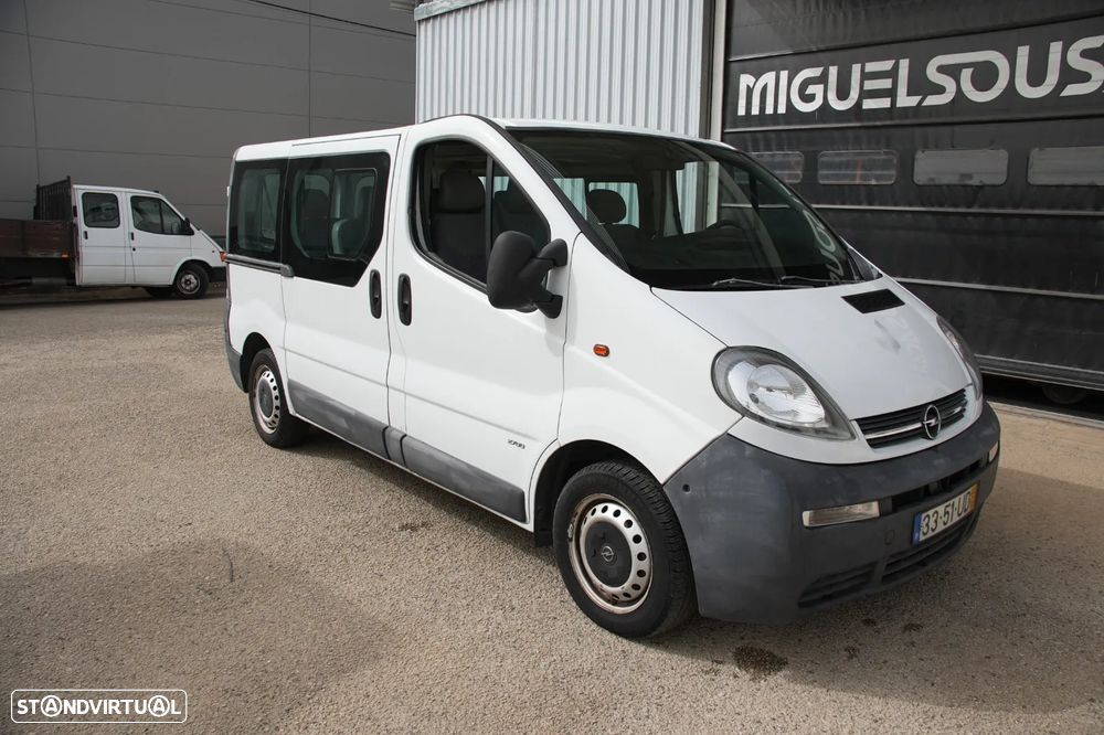 Opel VIVARO - 2