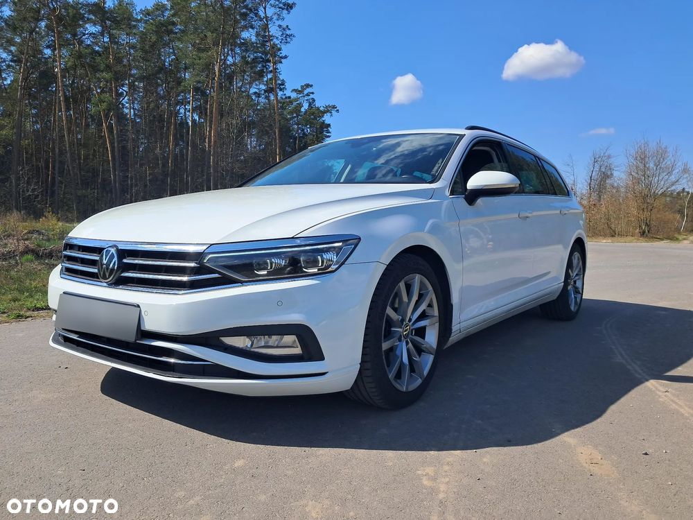 Volkswagen Passat 2.0 TDI SCR DSG Business - 2