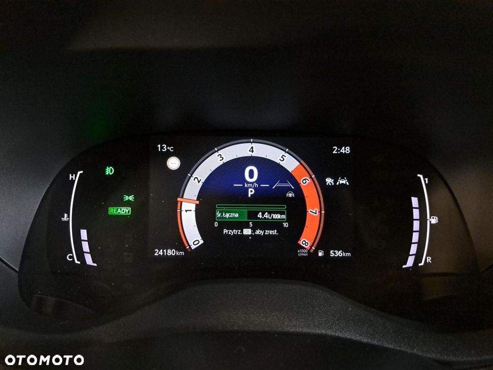 Toyota Yaris Cross Hybrid 1.5 Style - 32