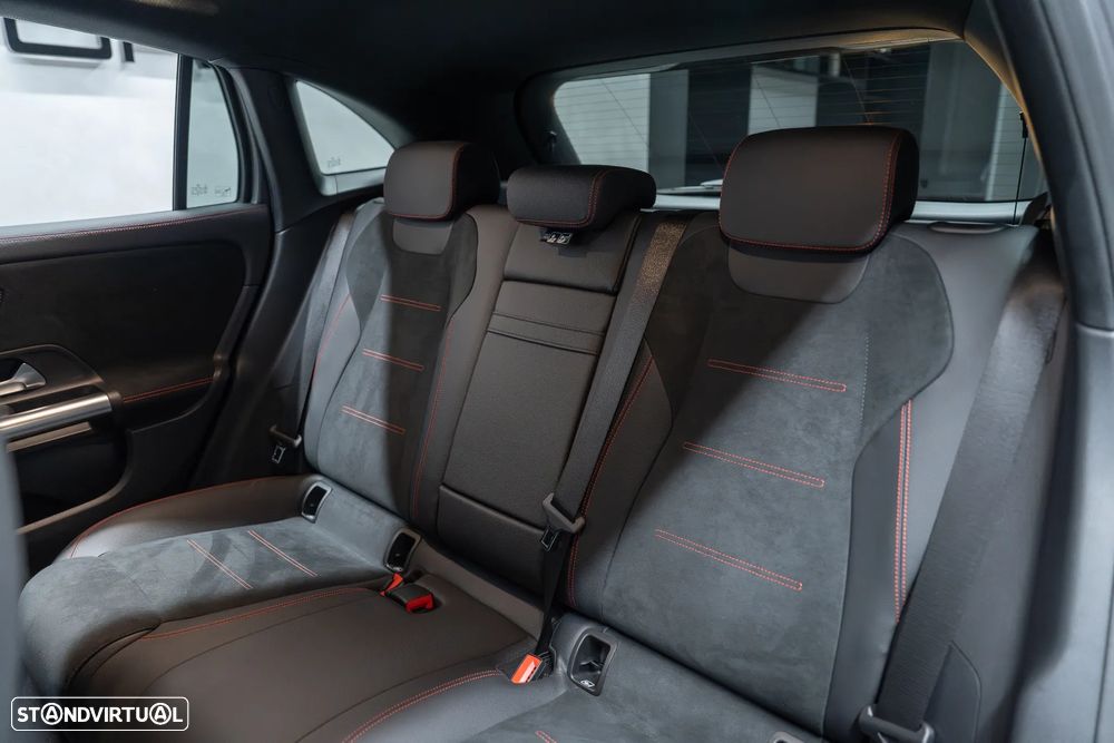 Mercedes-Benz EQA 300 4Matic - 46