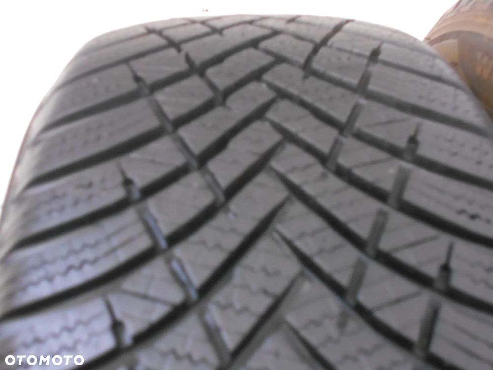 OPONY 185/60R14 HANKOOK WINTER ICEPT RS3 DOT 2723 7.6MM - 4