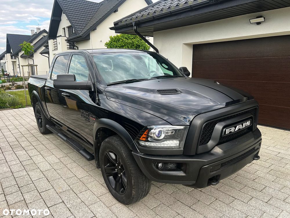 Dodge RAM - 4