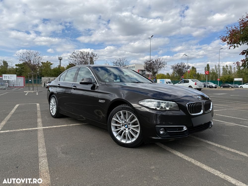 BMW Seria 5 525d xDrive AT - 1