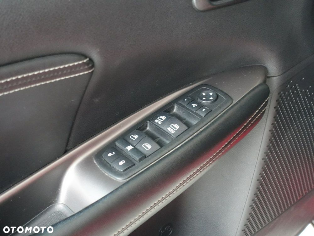 Fiat Freemont 2.0 Multijet 16V DPF Automatik Allrad Cross - 14