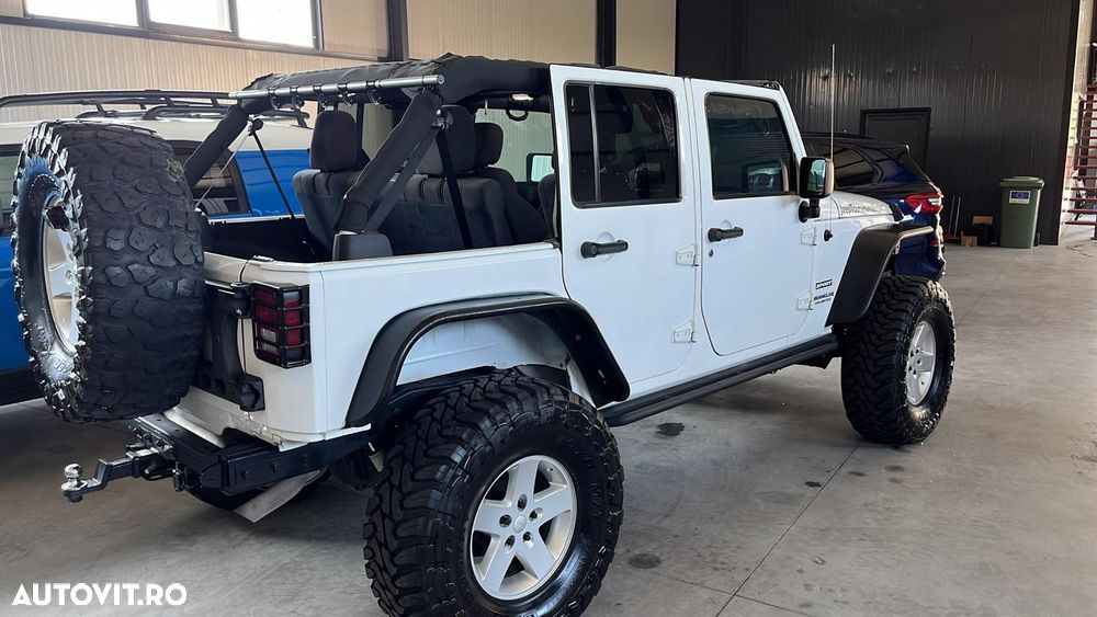 Jeep Wrangler Unlimited 3.6 Automatik Rubicon - 4