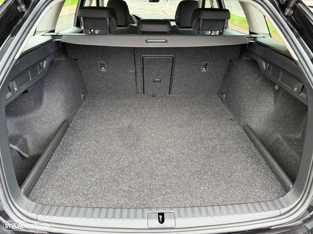 Skoda Octavia Break 1.4 TSi iV Ambition DSG - 28