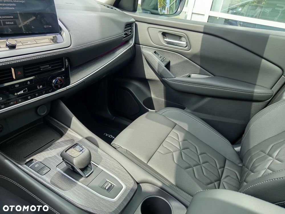 Nissan Qashqai 1.3 DIG-T MHEV Tekna Xtronic - 12
