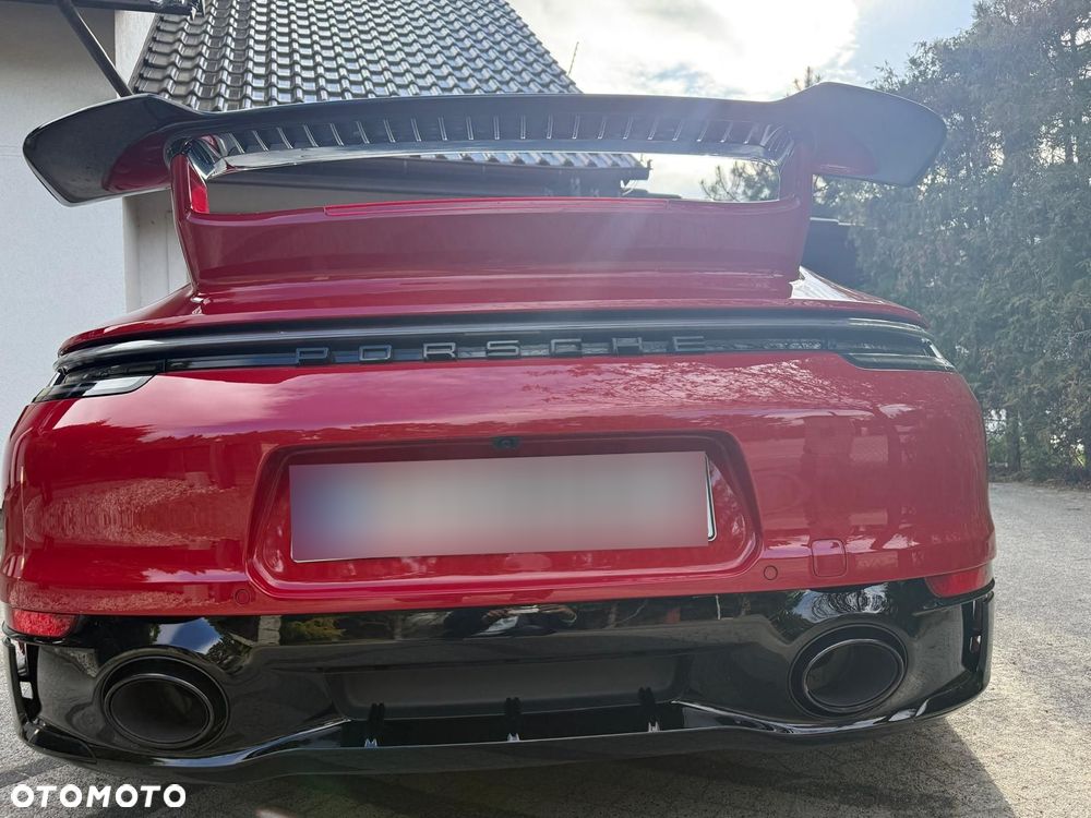 Porsche 911 Carrera GTS - 7