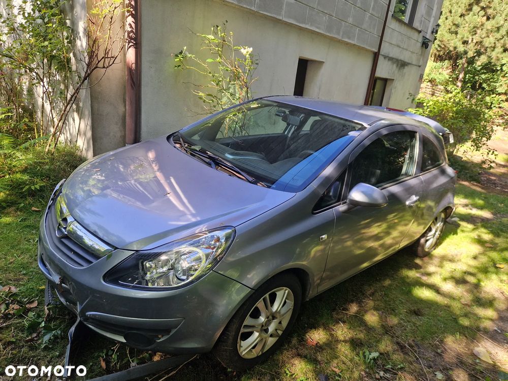 Opel Corsa - 10