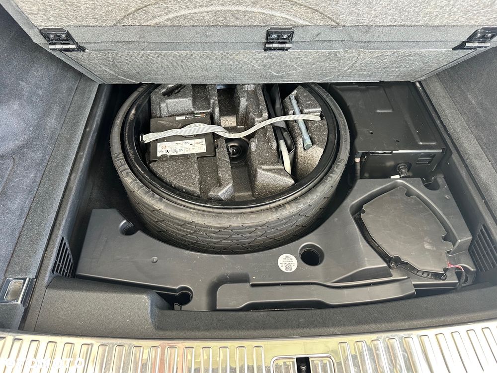 Audi Q8 45 TDI mHEV Quattro Tiptronic - 37
