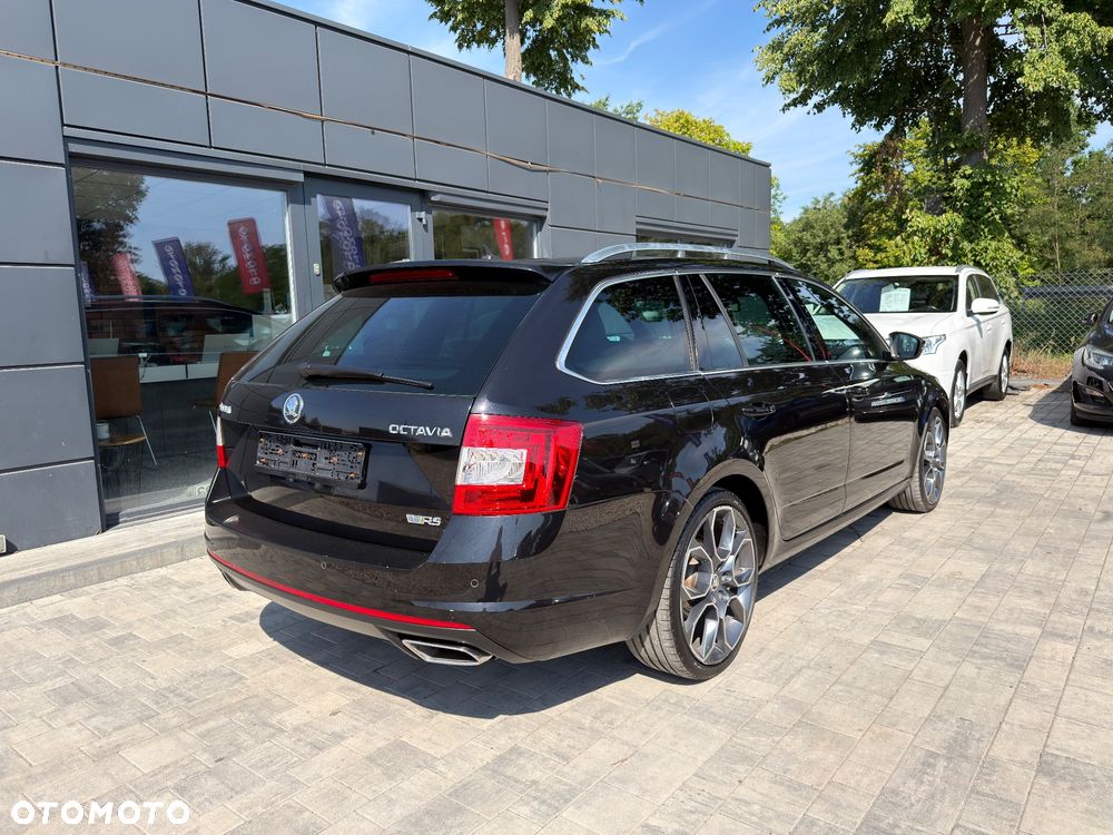 Skoda Octavia 2.0 TDI RS DSG - 20