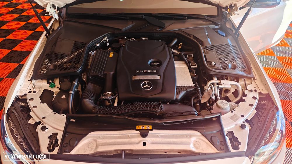 Mercedes-Benz C 350 e T 7G-TRONIC AMG Line - 36