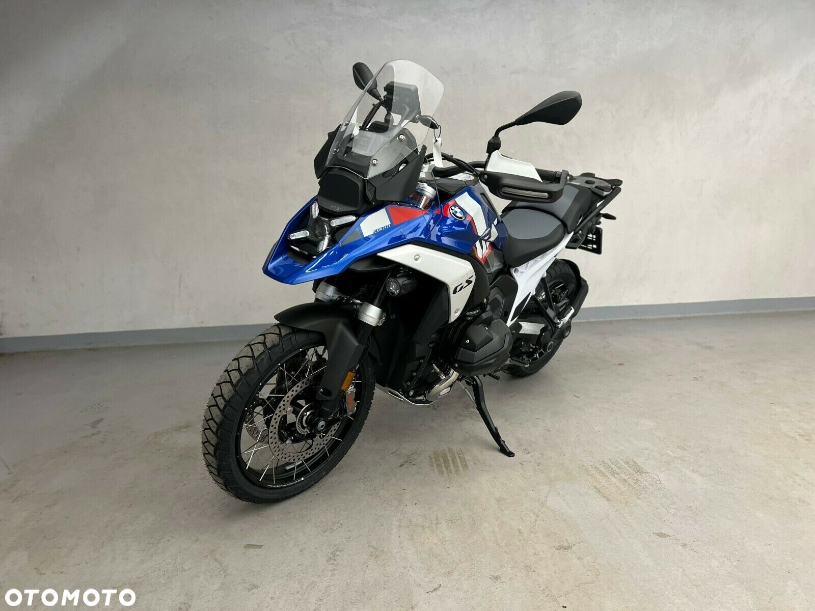 BMW R - 4