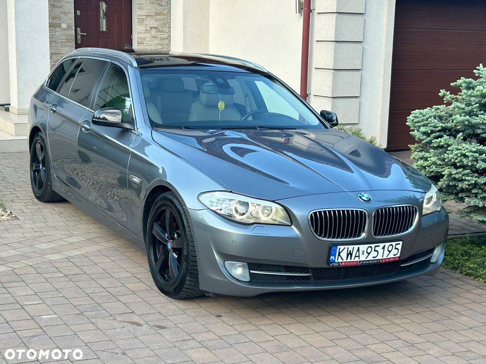 BMW Seria 5 520d Luxury Line - 4